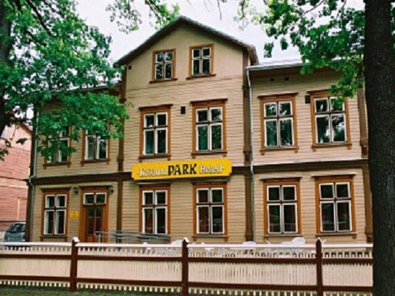 Koidulapark Hotell Pärnu Exteriör bild